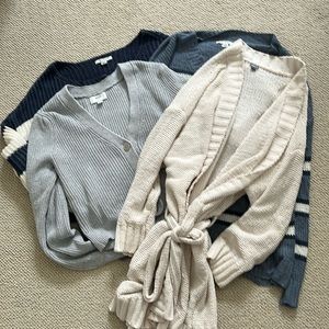 Aerie S Sweater Lot
